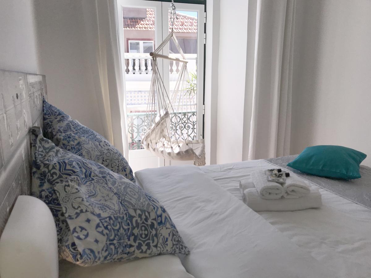Alfama Patio Apartments Lisbon Bagian luar foto