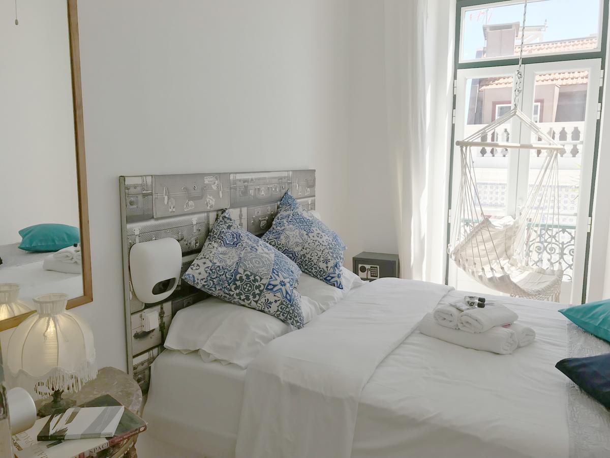 Alfama Patio Apartments Lisbon Bagian luar foto