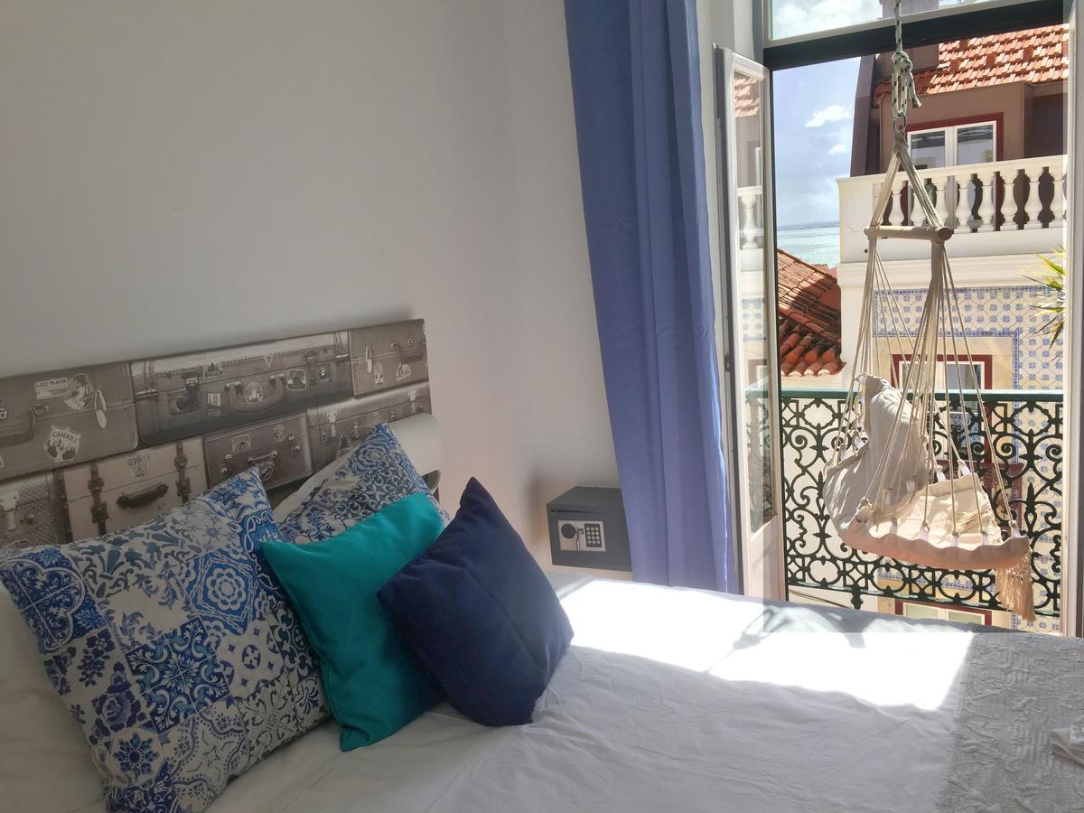 Alfama Patio Apartments Lisbon Bagian luar foto