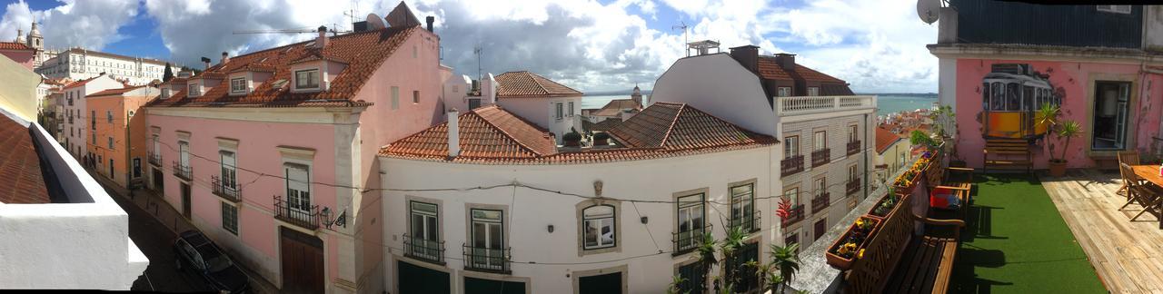 Alfama Patio Apartments Lisbon Bagian luar foto